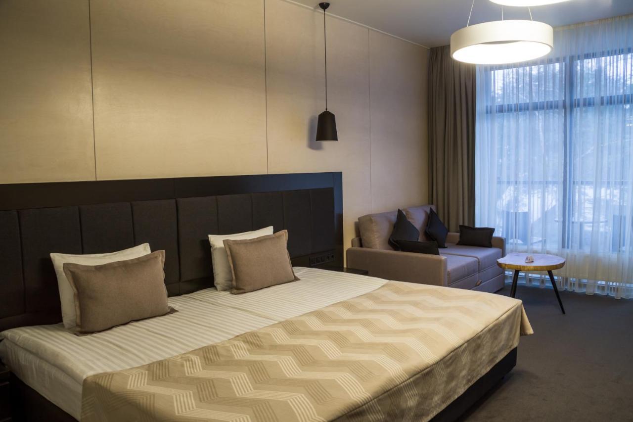 Sobi Hotel Vychhorod Extérieur photo
