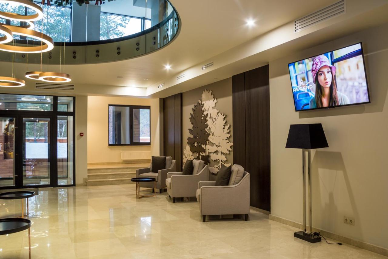 Sobi Hotel Vychhorod Extérieur photo