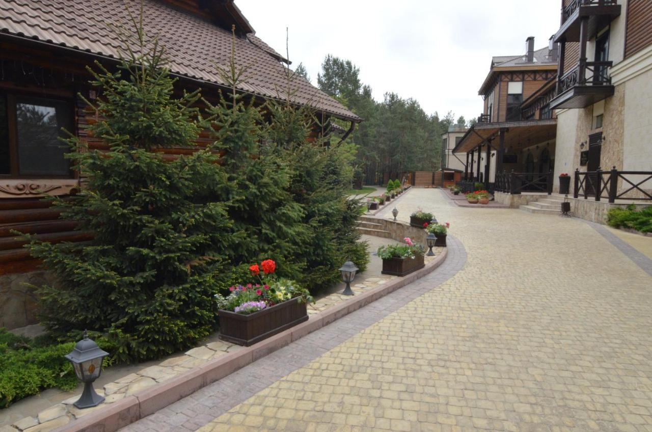 Sobi Hotel Vychhorod Extérieur photo