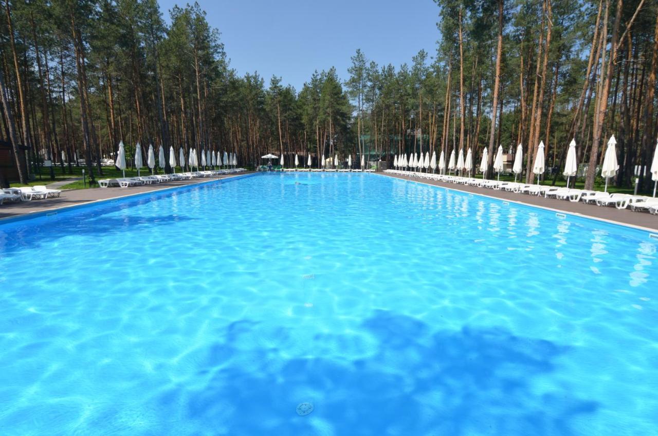 Sobi Hotel Vychhorod Extérieur photo